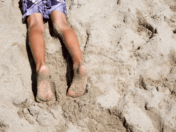 Spend a great family day at the beach at @pacificedge Hotel's private beach! The best way to do the beach with kids! #pacificedgelaguna