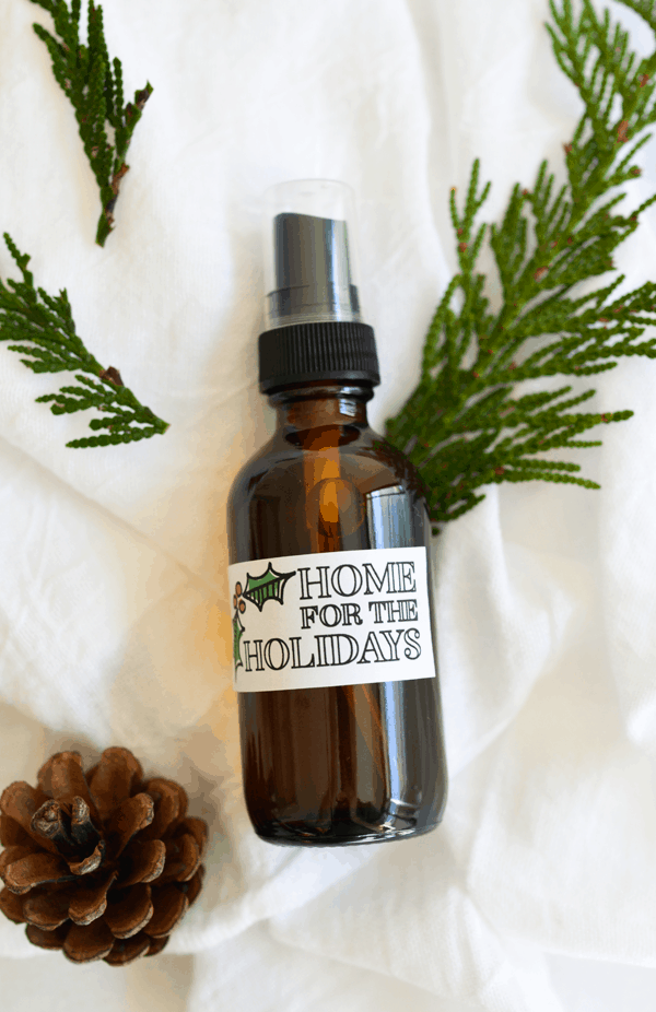 Printable labels for DIY holiday room spray.