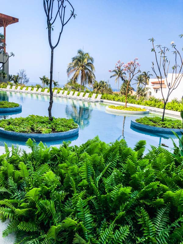 The pool area at Marival Armony.