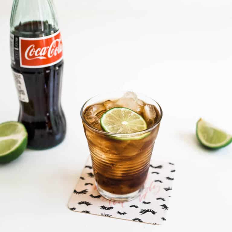 Stupid Easy Vodka and Coke Cocktail Idea