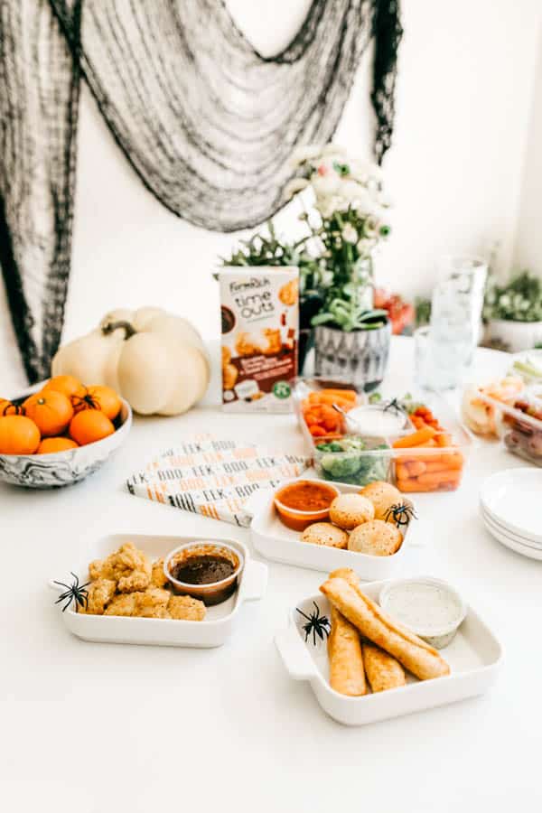 Finger food snacks for kids to eat before trick or treating.