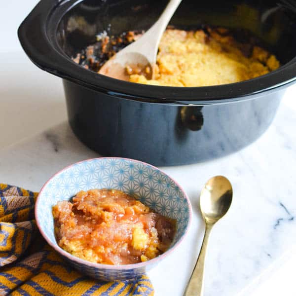 Crockpot Apple Dump Cake Recipe