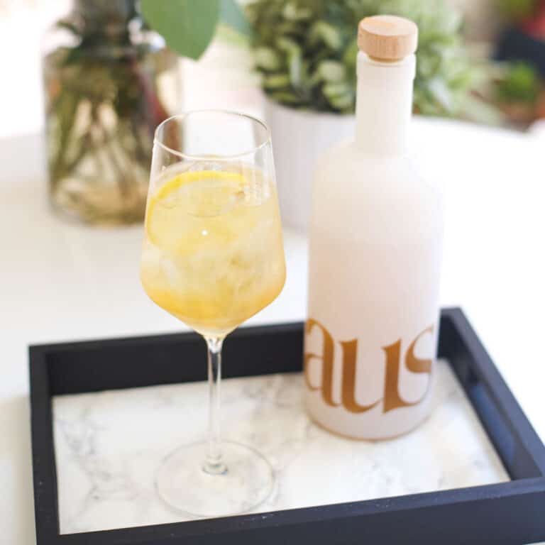 Lemon Lavender Spritz Recipe (Haus Spritz)