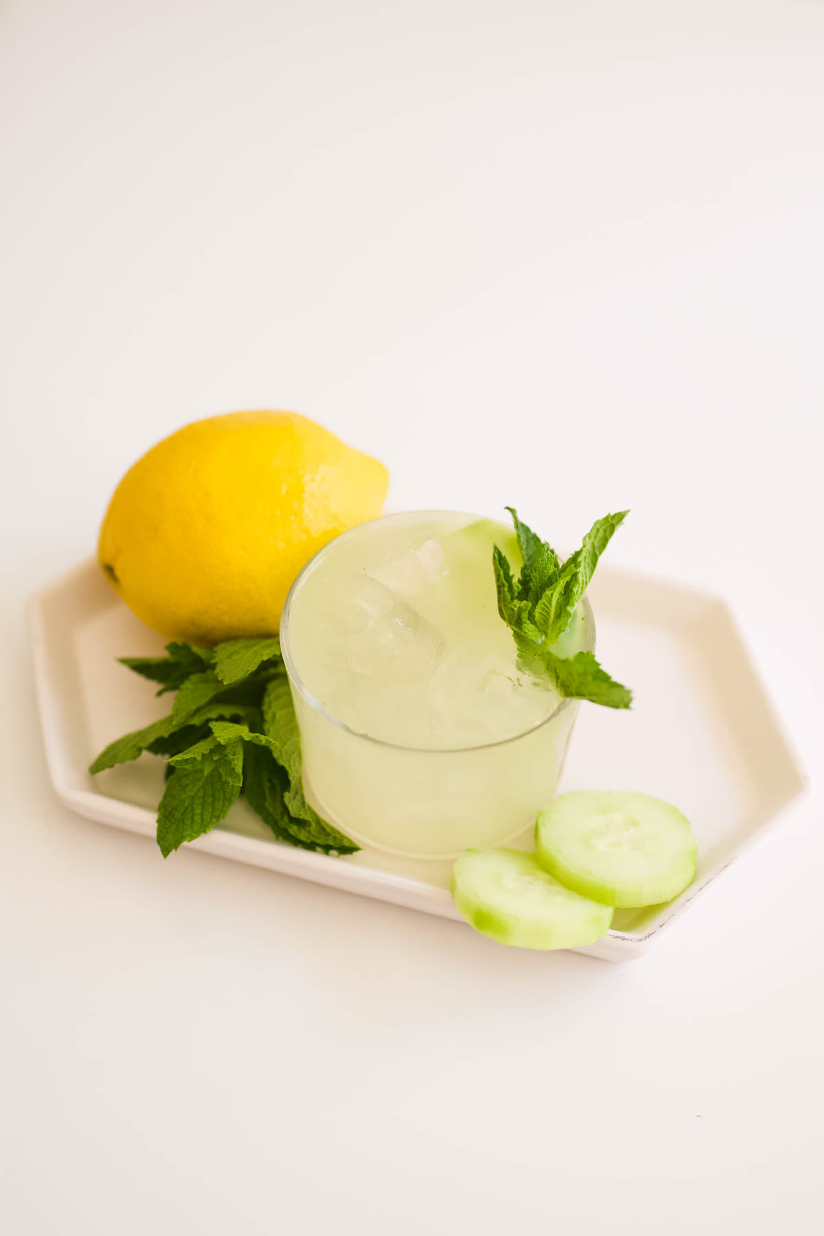 Copy cat Newport Lemonade cocktail recipe.